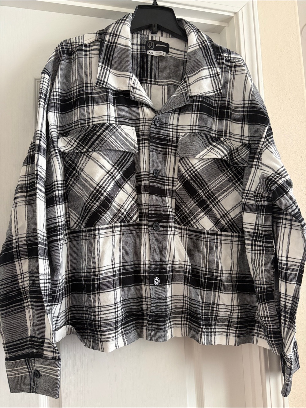 Original Use Black & White Plaid Button-Down Shirt